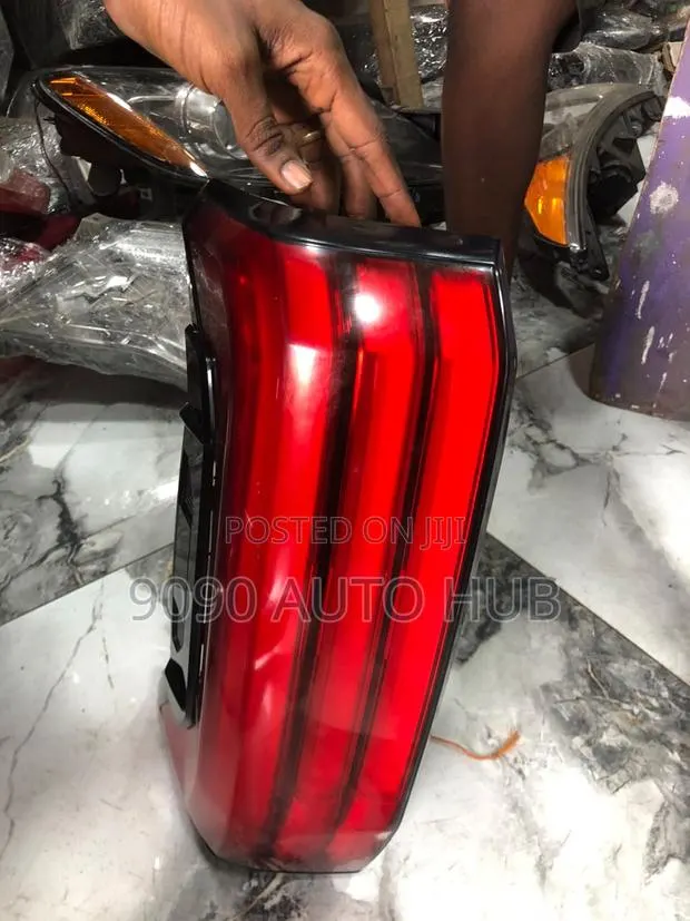 2024–2026 Toyota Tundra Taillight (Foreign Used – Premium OEM) · Photo 6
