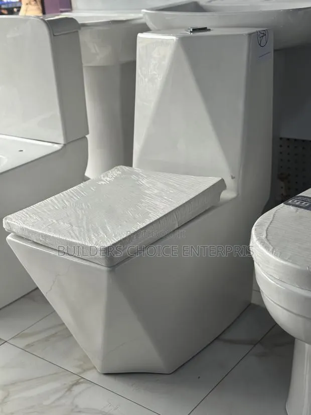 Diamond Wc _water Closet · Photo 1