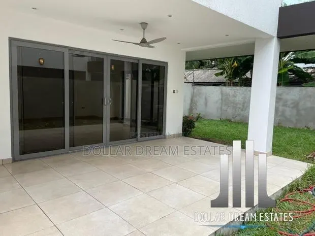 4bdrm Townhouse / Terrace in North Ridge for rent · Photo 1