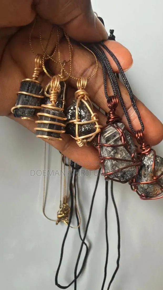 Tourmaline Stone · Photo 1