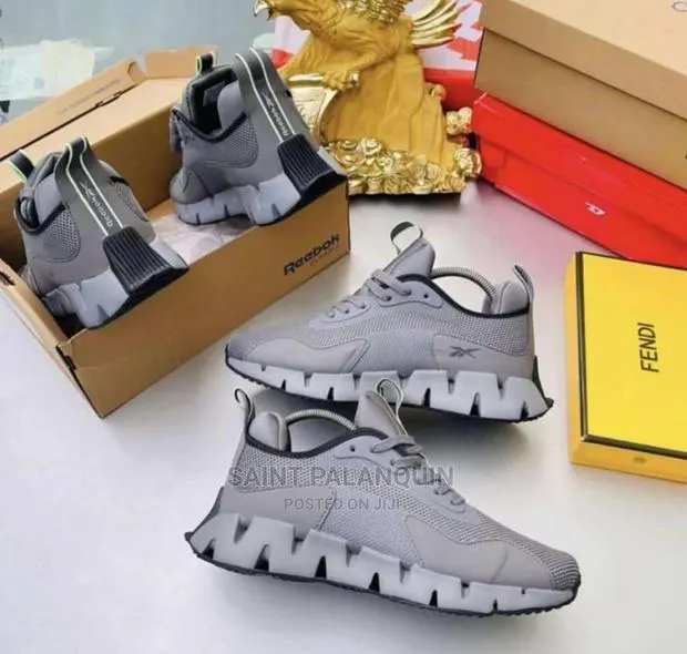 Adidas Sneaker · Photo 1