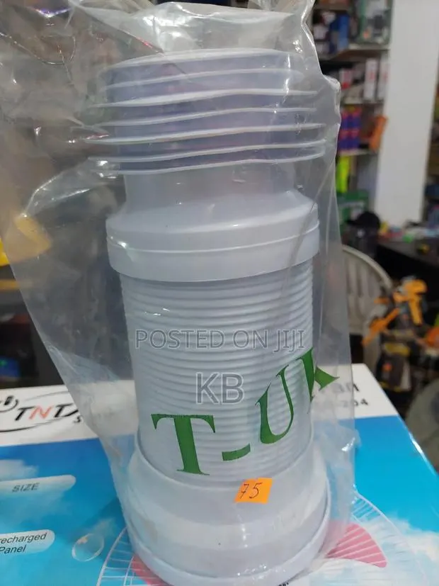 T-Uk Wc Adaptor · Photo 1