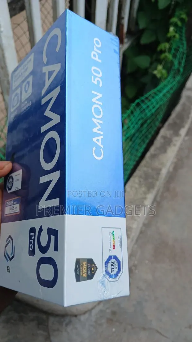 New Tecno Camon 50 Pro 256 GB Black · Photo 1