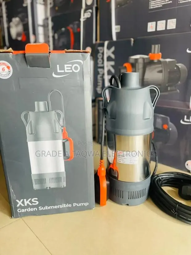 Clean Leo 1.2 Horsepower Submersible Water Pump · Photo 1