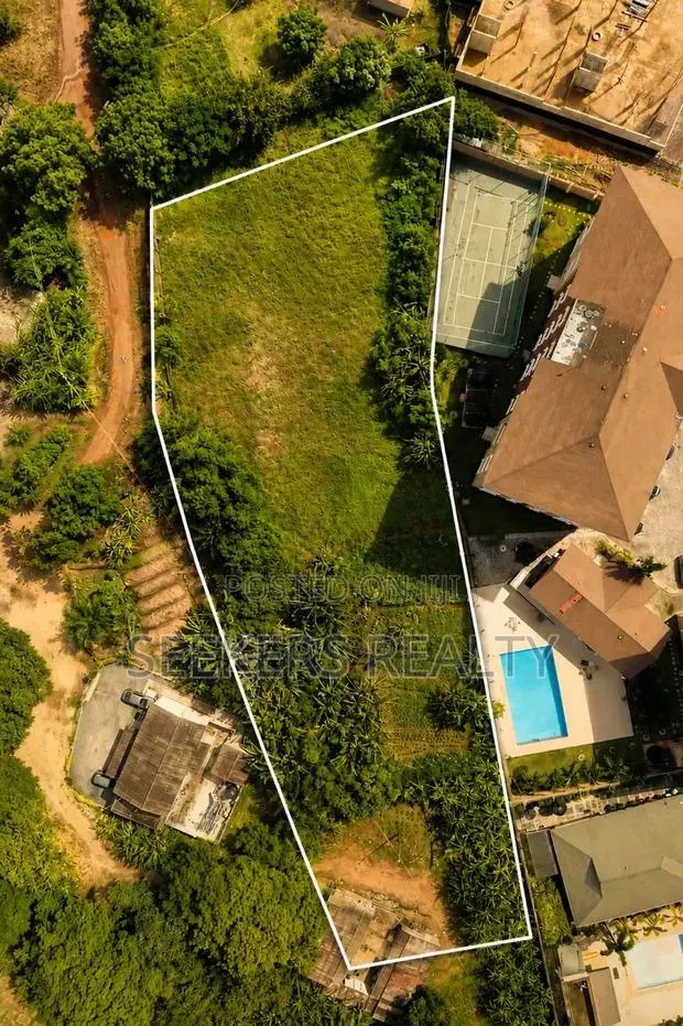 Prime 1-Acre Titled Land for Sale – Airport Residential, Accra · Photo 1