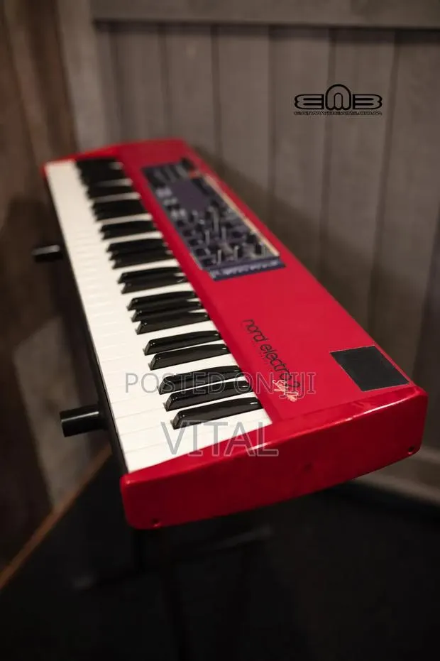 Nord Electro 2 · Photo 1