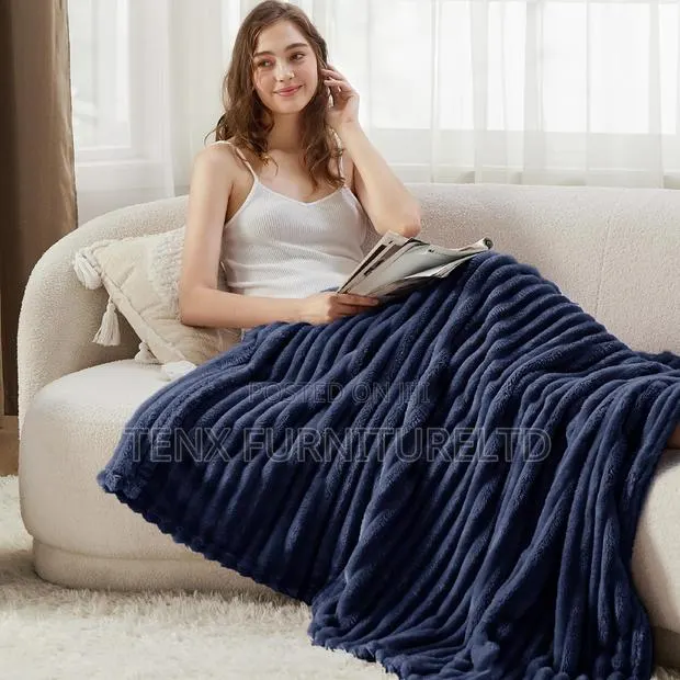 Blanket (Sherpa Throw )Blue · Photo 1