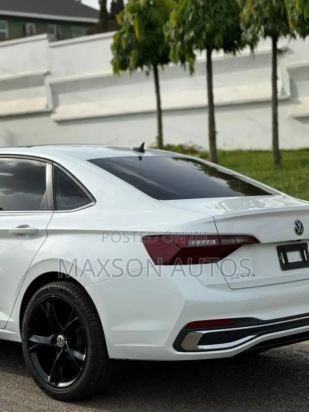 Volkswagen Jetta S Auto 2023 White · Photo 1