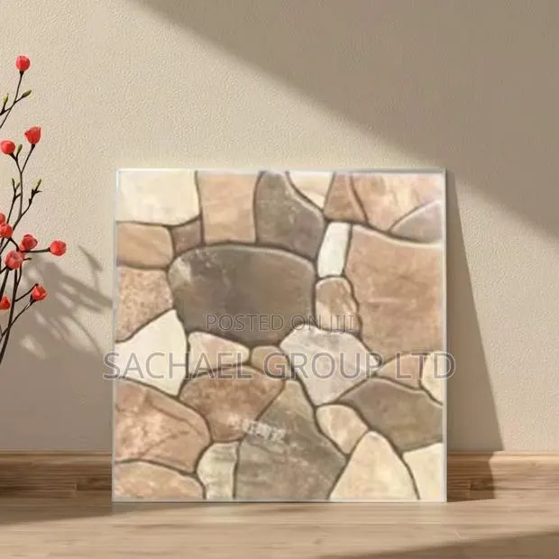 40cm X 40cm Outdoor Tiles (5 in Box) · Photo 1