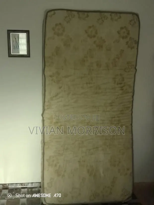 Bedroom Mattress · Photo 1