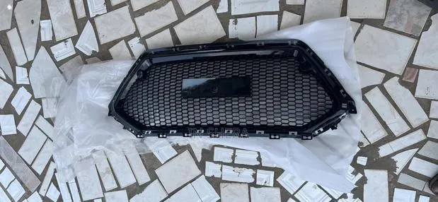 Hyundai Electra Spec Grill 2011 2012 2013 2014 2015 2016 2017 · Photo 1