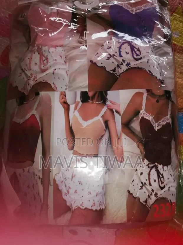 Ladies Night Wear · Photo 1