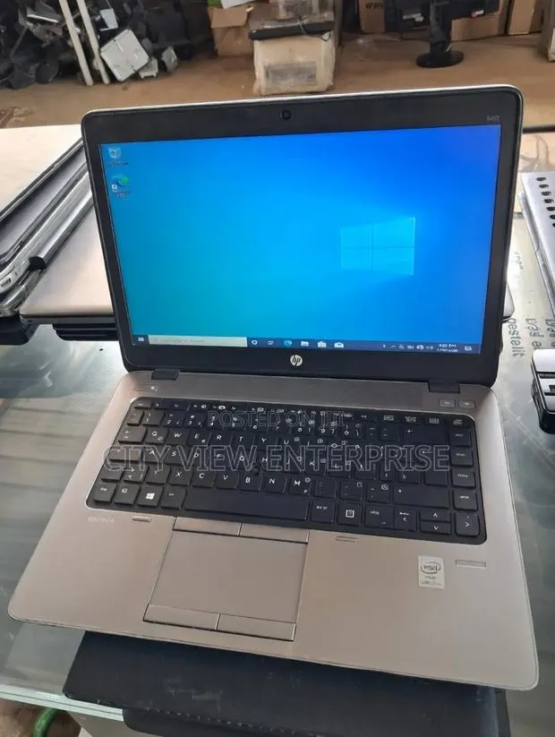 Laptop HP EliteBook 840 G3 8GB Intel Core I5 SSD 256GB · Photo 1