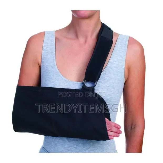 Neck Hanging Elbow · Photo 1