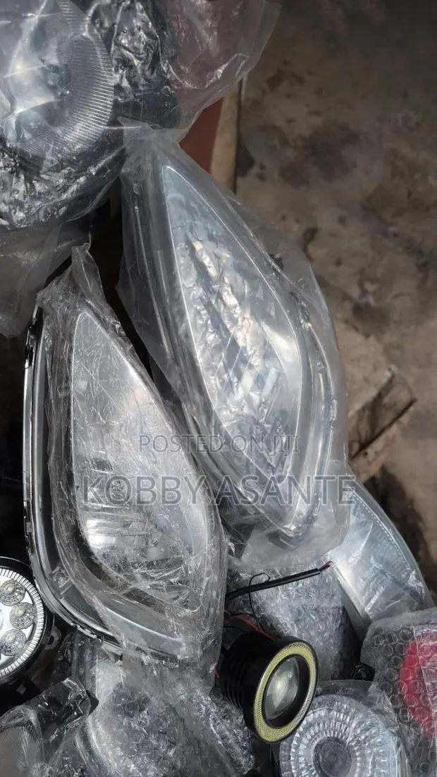 Elantra 2012 Fog Light · Photo 1