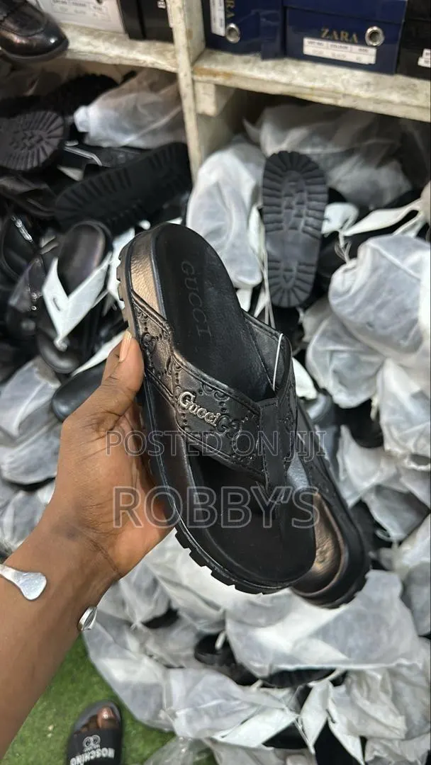 Gucci Steppers · Photo 1