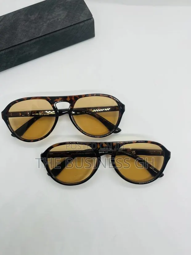 Trending Sunglasses 2026 (Aviators) · Photo 1