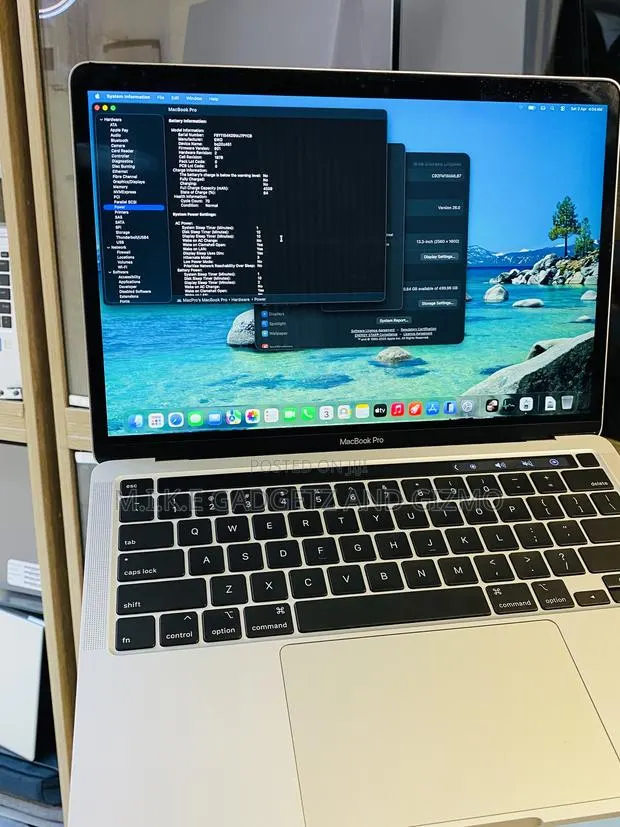 Laptop Apple MacBook 2020 8GB Intel Core i5 SSD 256GB · Photo 1