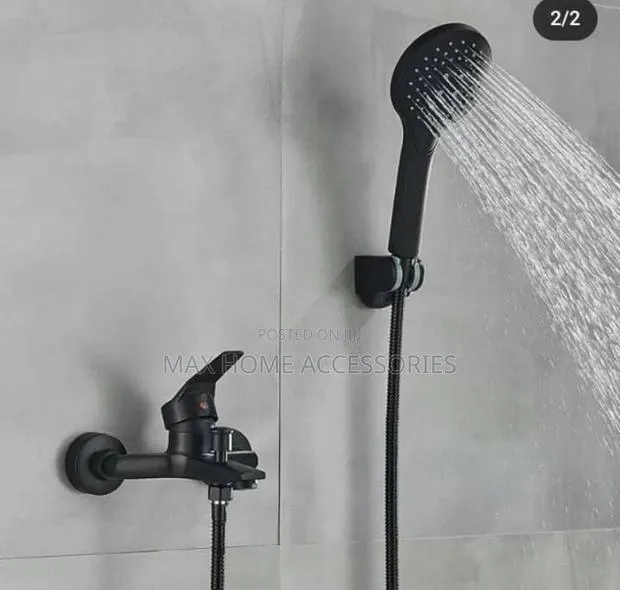 Shower Mixer · Photo 1