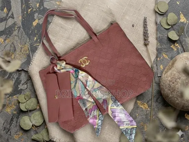 Ladies Casual Leather Tote Bag · Photo 1