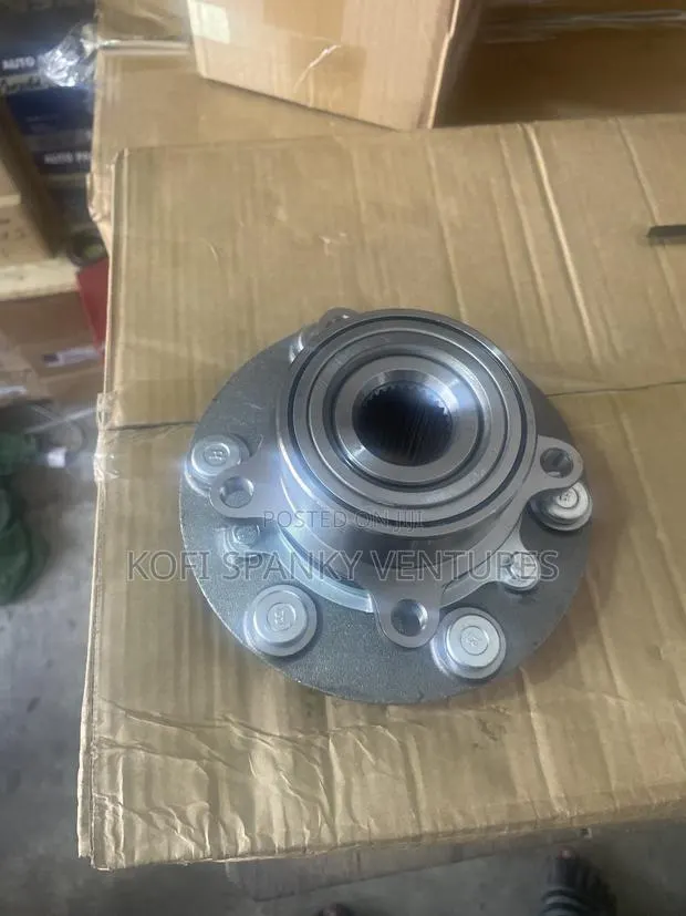 Mitsubishi L200 2008-2016 Front Hub Bearing. · Photo 1