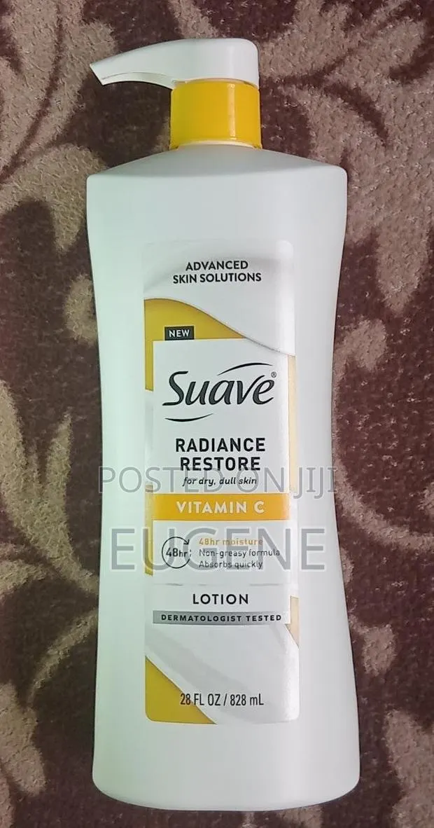 Suave Radiance Restore Vitamin C Lotion · Photo 1