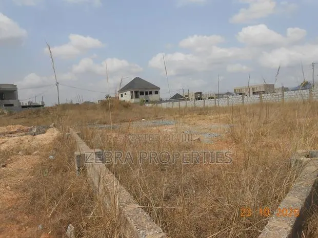 0.32 Acre Land for Sale in Amrahia Near Katamanso · Photo 1
