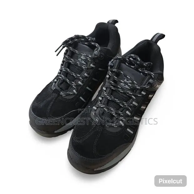 Safety Footwear · Photo 1