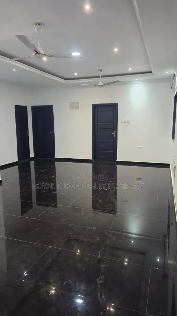 2bdrm Apartment in Tseaddo Roundabout, Accra Metropolitan for rent · Photo 1