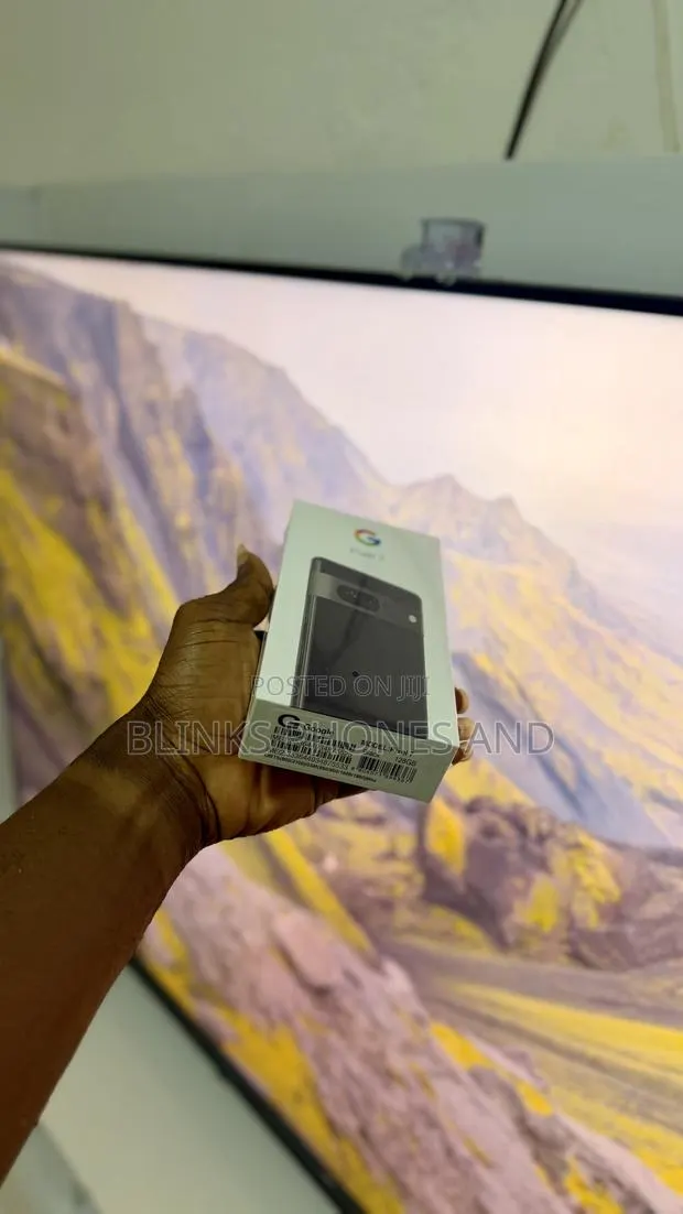 New Google Pixel 7 128 GB White · Photo 1