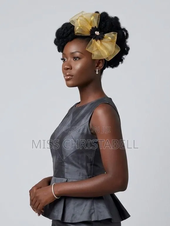 Sunday Fascinator · Photo 1