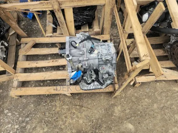 Yaris Gearbox 9pins · Photo 1