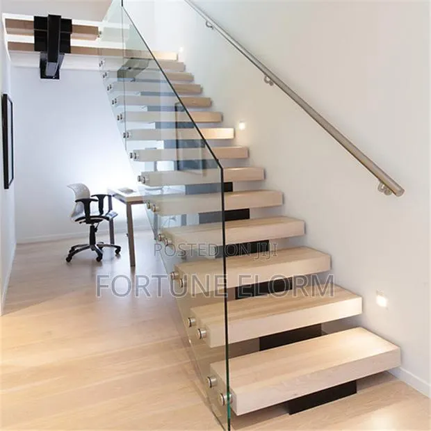 Wood Stairs · Photo 1