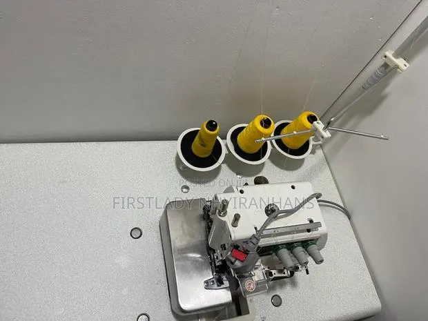 Slightly Used Sewing Machine and Knitting Machine · Photo 3