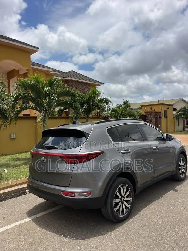 Kia Sportage EX AWD 2018 Silver · Photo 1