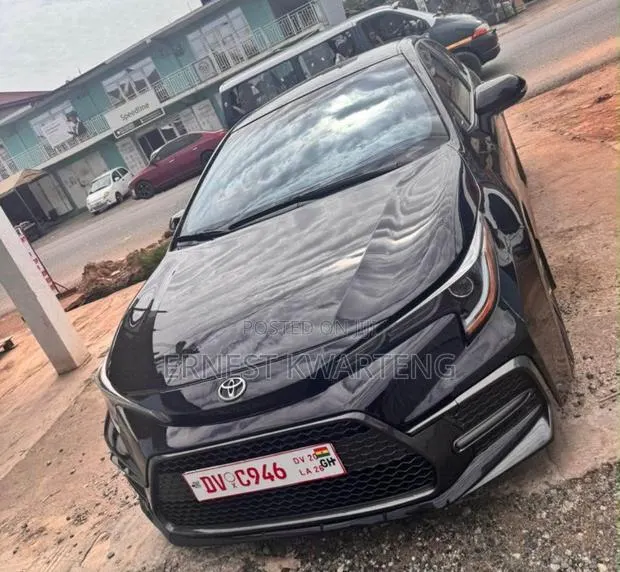 Toyota Corolla 2023 Black · Photo 1