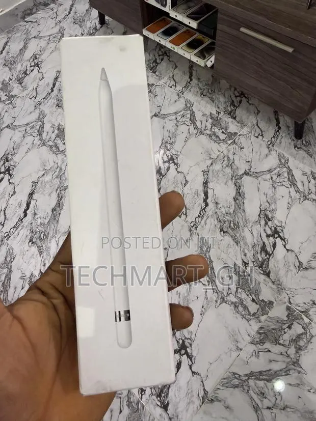 Apple Pencil 1st Gen Available. · Photo 1