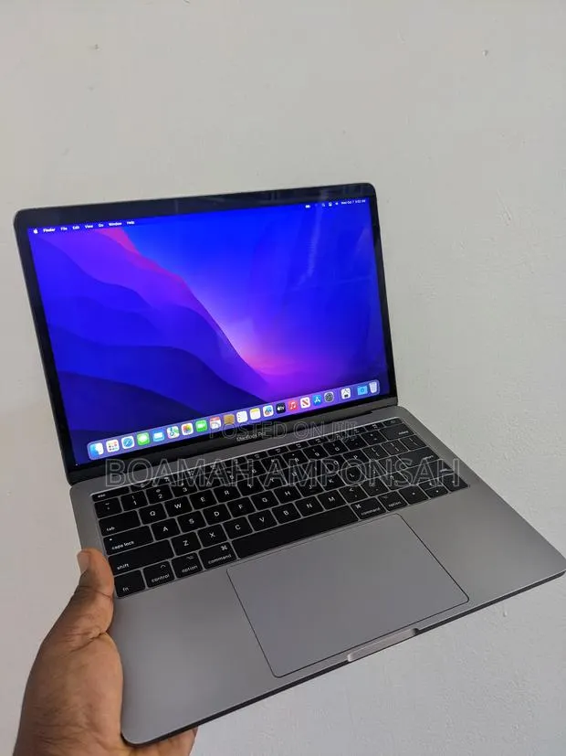 Laptop Apple MacBook Pro 2017 16GB Intel Core i5 SSD 512GB · Photo 1