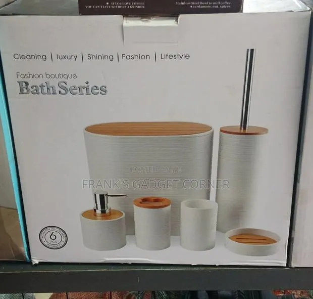 6-Pieces Bathroom Set · Photo 1