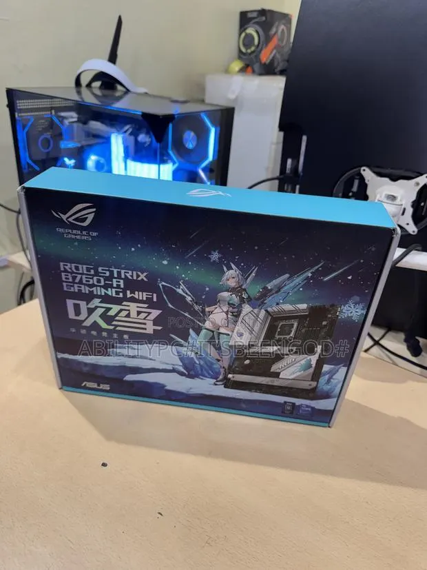 ASUS B760 12-14th Board Ddr5 · Photo 1