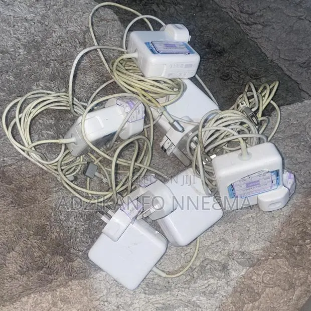 Original Magsafe 2 Power Adapters (45watts) · Photo 1