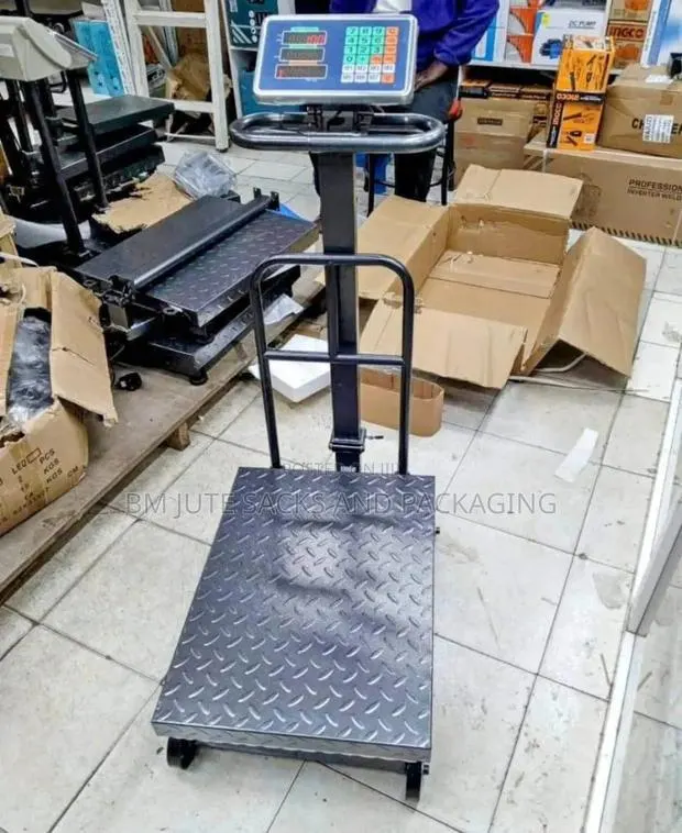Commercial Weighing Scale · Photo 1