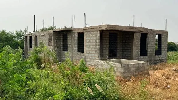 4bdrm House in Aj, Valley View Area for sale · Photo 2