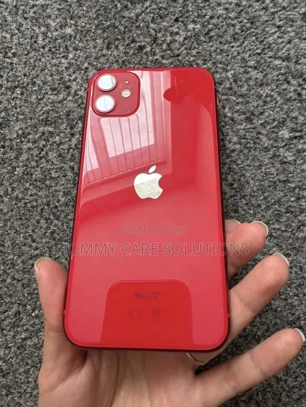 Apple iPhone 11 256 GB Red · Photo 1