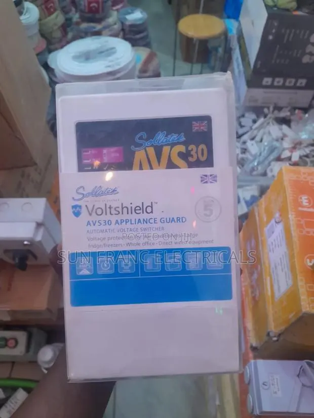 Avs Power Protecting Controller · Photo 1