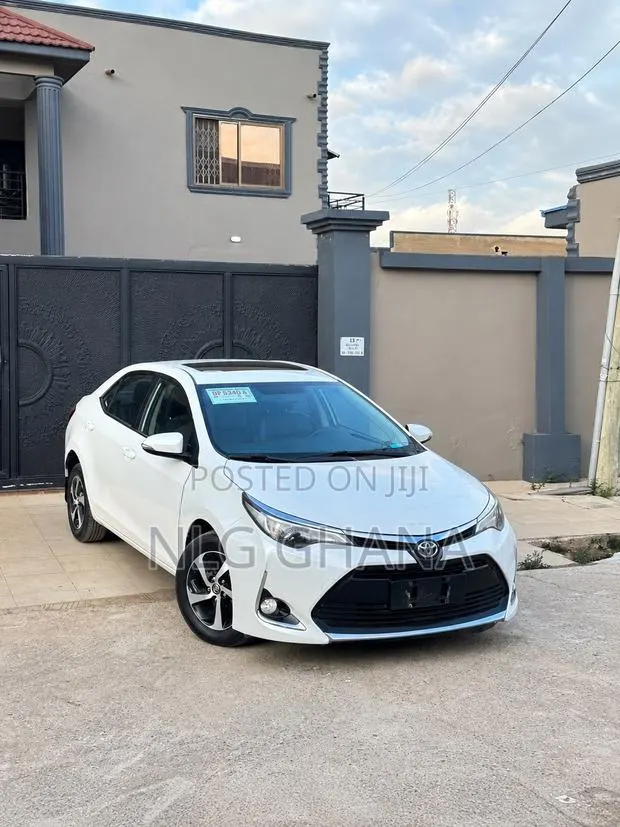 New Toyota Levin 2019 White · Photo 1