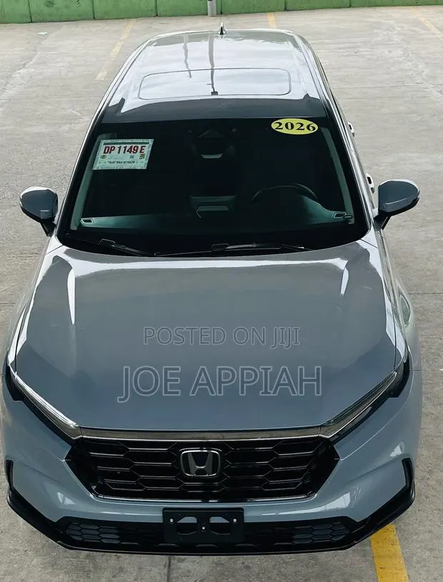 Honda CR-V EX 2026 Gray · Photo 1