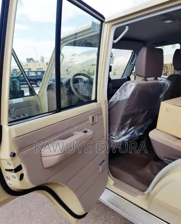 New Toyota Land Cruiser 2025 Gold