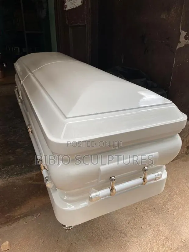White Gloss Casket With Silver Handles · Photo 1