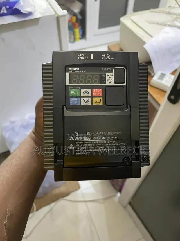 Inverter Drive(Vfd)Single Phase 2.2kw · Photo 1